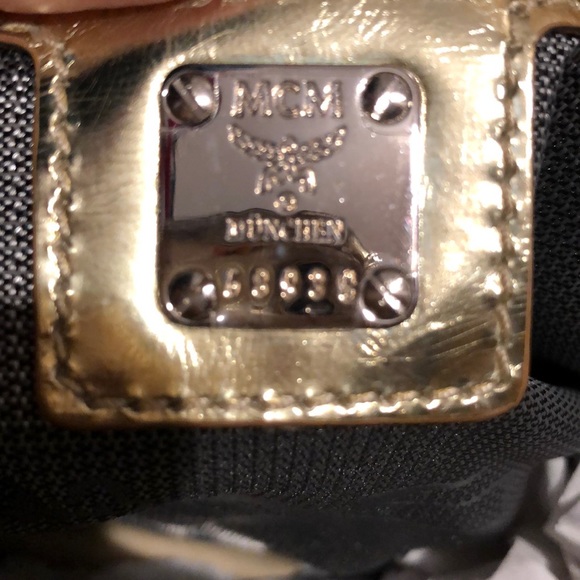 MCM New made in Italy 🦄 - Picture 4 of 13